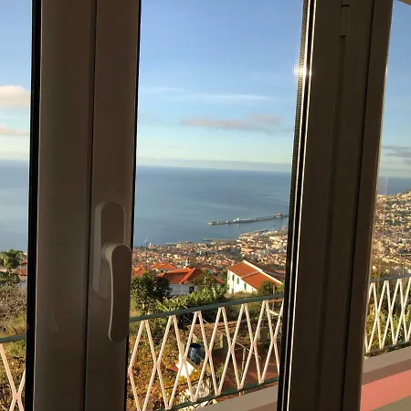 View Gardens Ii דירה *